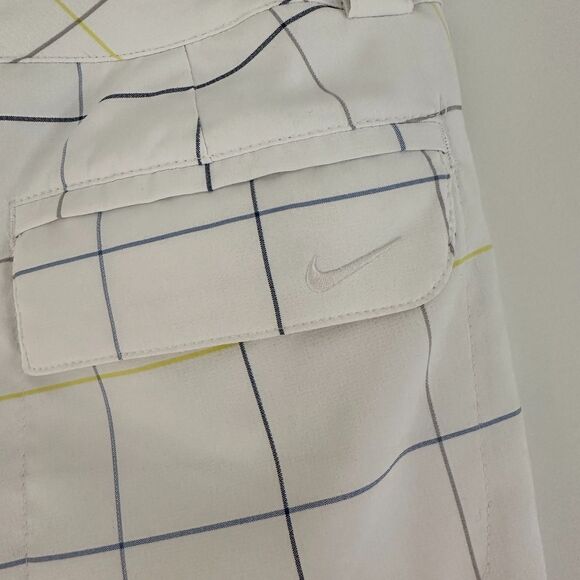 Nike Golf Bermuda Short Tech Dri-Fit White Blue Yellow Plaid Women Size 2 - Picture 5 of 6
